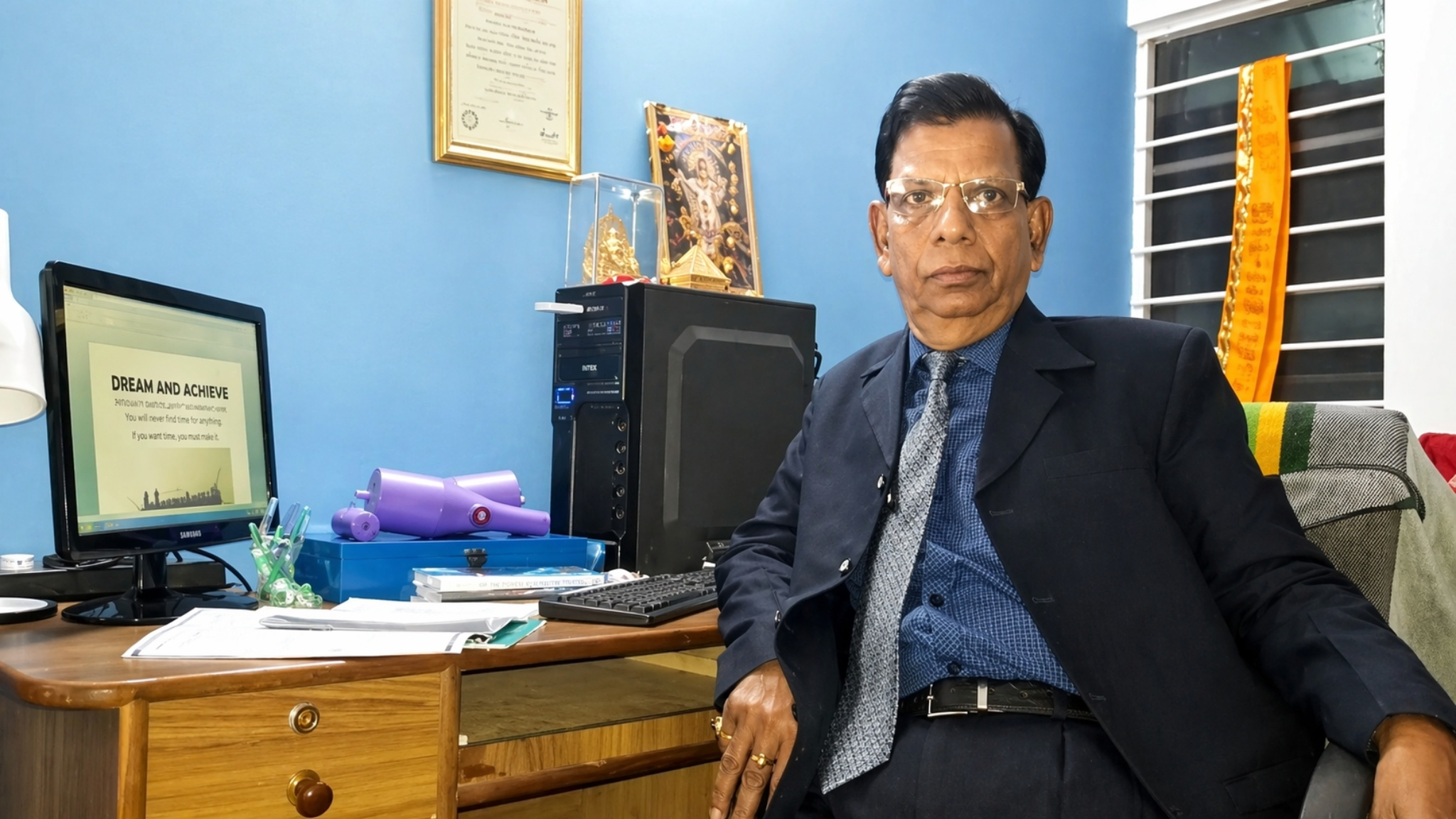 Dr. Rajesh Srivastav